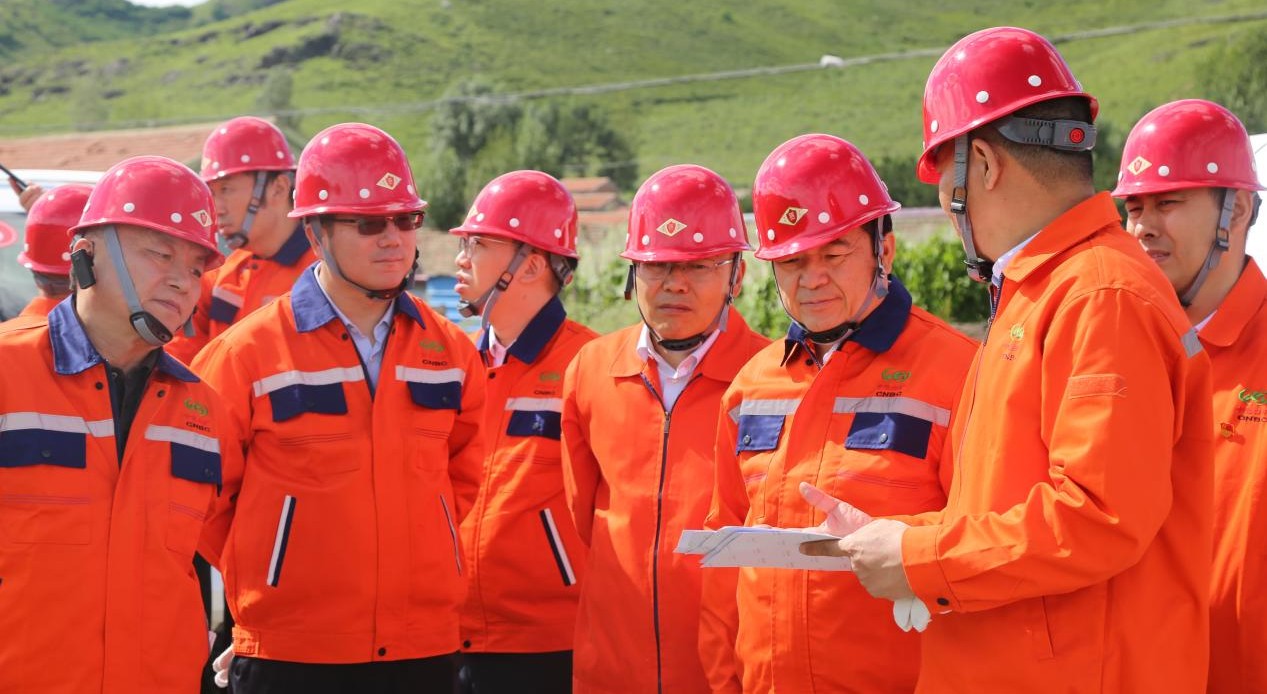 Îĸڵ½ÖÐÉ«°×¿ó¿ªÕ¹Çå¾²Éú²úÊÂÇéµ÷ÑÐ